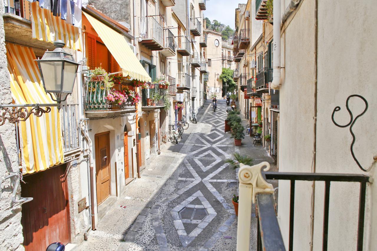 Palazzo Melnis Cefalù Exterior foto